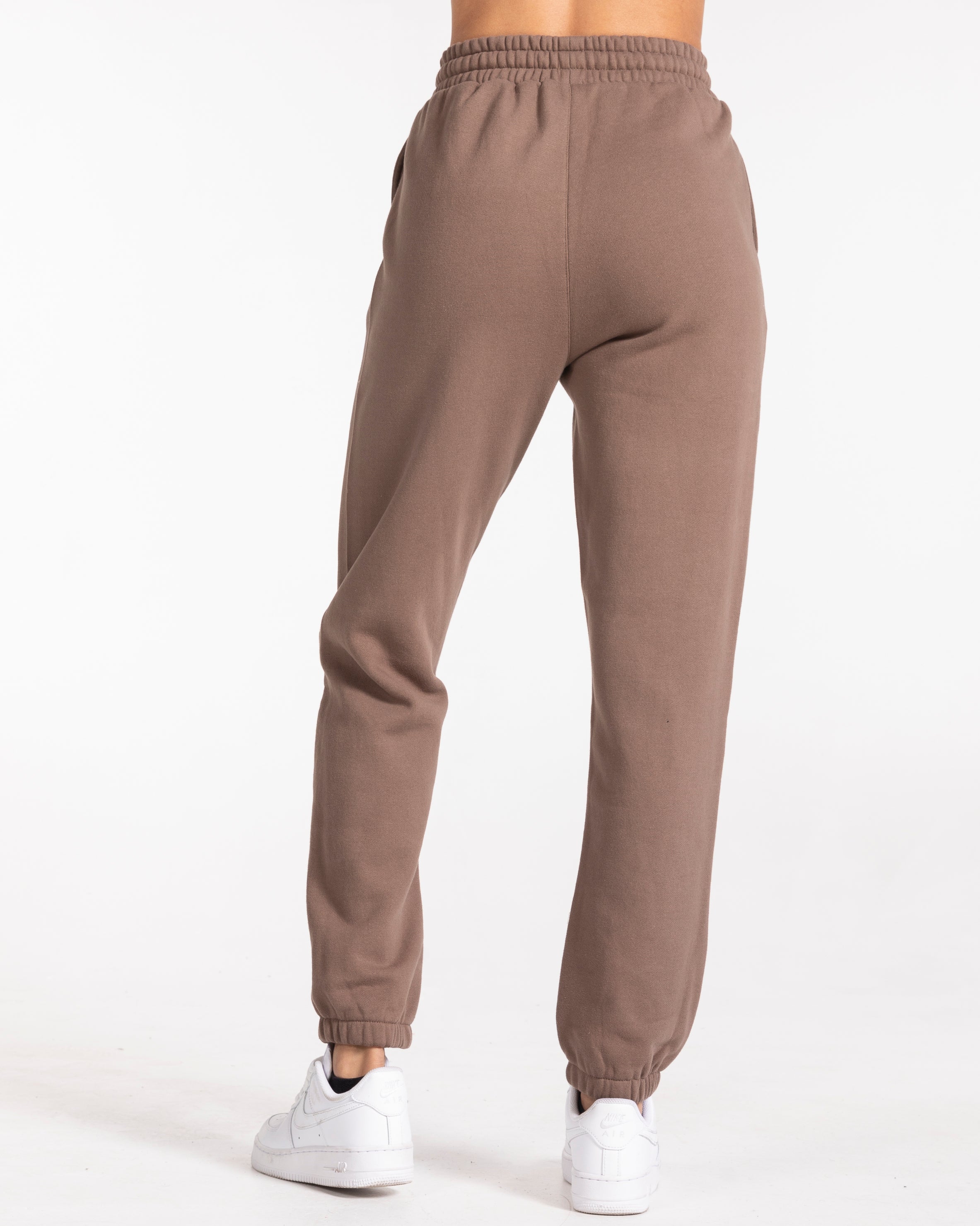 The Varsity Oversized Sweatpants - Walnut